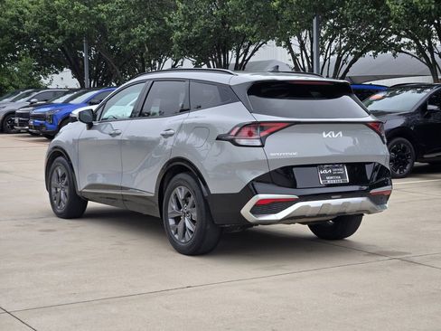 Certified 2023 Kia Sportage SX FWD image 3