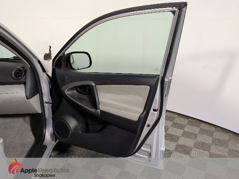 Used 2010 Toyota RAV4 4WD image 34