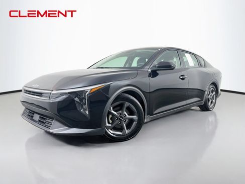Used 2025 Kia K4 FWD image 1