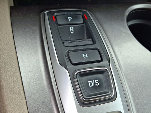 Certified 2021 Honda Pilot EX image 14