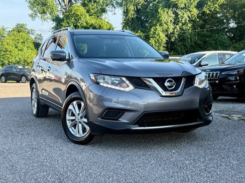 Used 2016 Nissan Rogue SV w/ SV Premium Package AWD/4WD image 15