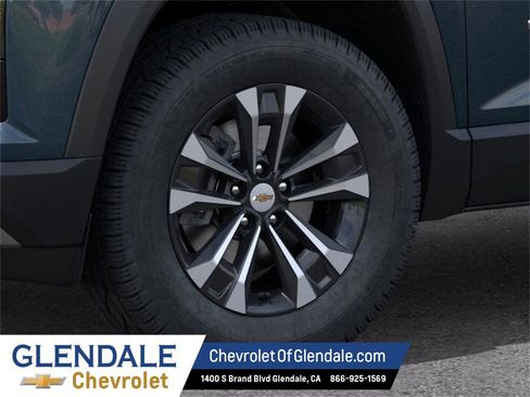 New 2026 Chevrolet Equinox LT w/ LPO, Floor Liner Package image 9