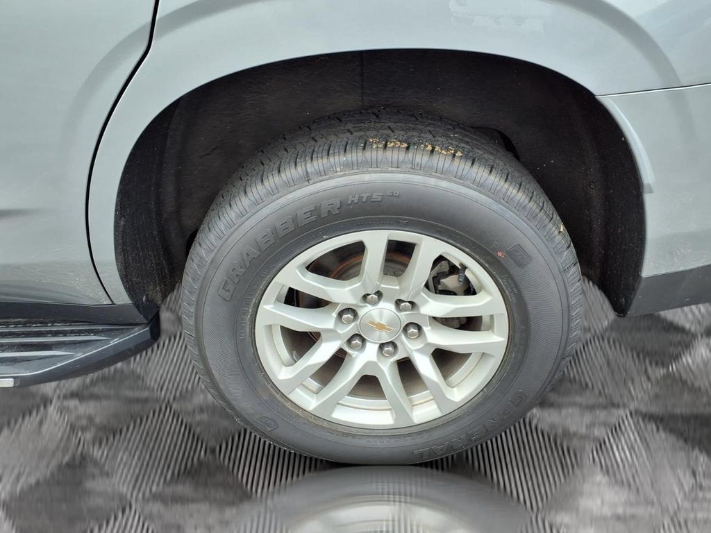 Used 2024 Chevrolet Tahoe LT AWD/4WD image 28