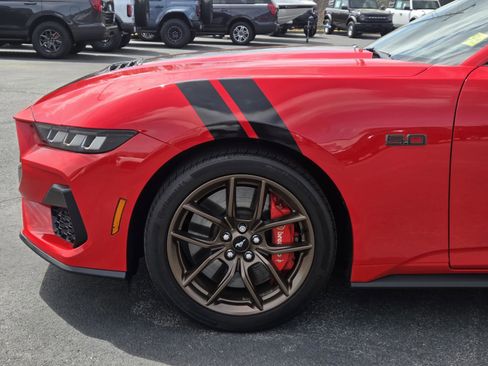 Used 2024 Ford Mustang GT Premium RWD image 14