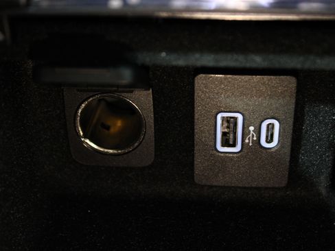 Certified 2022 Lincoln Corsair Reserve image 21