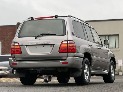 Used 2001 Toyota Land Cruiser AWD/4WD image 7