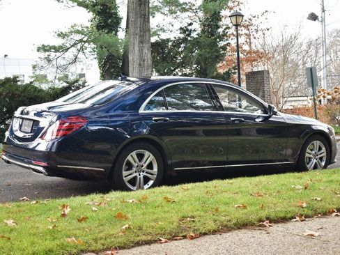 Used 2020 Mercedes-Benz S 560 4MATIC Sedan image 7