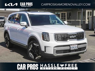 Used 2023 Kia Telluride EX w/ EX Captain's Chair Package