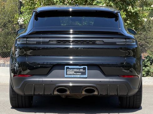 Certified 2024 Porsche Cayenne Turbo GT AWD/4WD image 6
