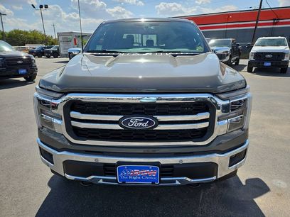 New 2026 Ford F150 Lariat w/ Equipment Group 501A Mid