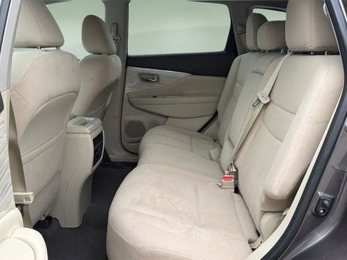 Used 2017 Nissan Murano SV w/ Visibility Package AWD/4WD image 14