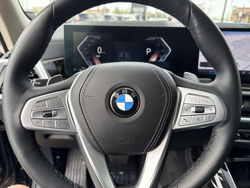 Used 2024 BMW X7 xDrive40i AWD/4WD image 33