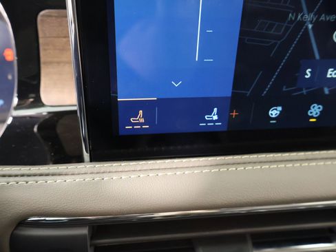 New 2026 Lincoln Corsair Reserve AWD/4WD image 8