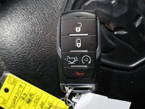 Certified 2023 RAM 1500 Laramie image 31