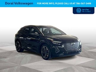 Used 2024 Audi Q4 e-tron Premium Plus w/ Premium Plus AWD/4WD video 2