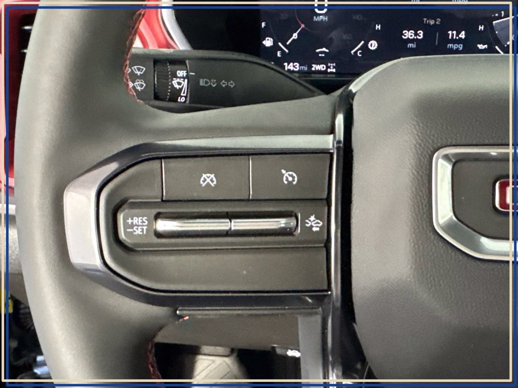New 2026 GMC Canyon AT4X w/ LPO, Black Badging Package AWD/4WD image 18