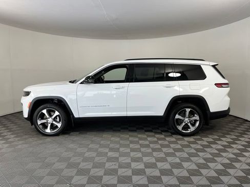 Used 2026 Jeep Grand Cherokee L Limited w/ MOPAR Finishing Package AWD/4WD image 4