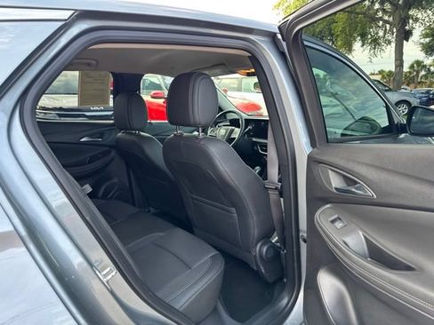Used 2025 Buick Encore GX Preferred FWD image 16