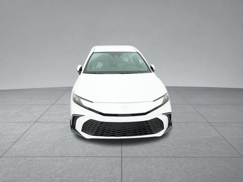 Used 2025 Toyota Camry SE w/ Multimedia Upgrade Package FWD image 18