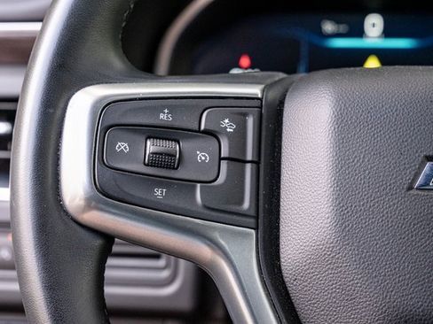 Used 2023 Chevrolet Tahoe Z71 image 12