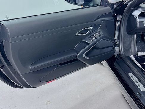 Used 2014 Porsche 911 Carrera RWD image 13