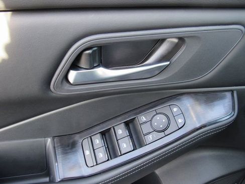 New 2026 Nissan Rogue SV w/ Cold Weather Package image 11