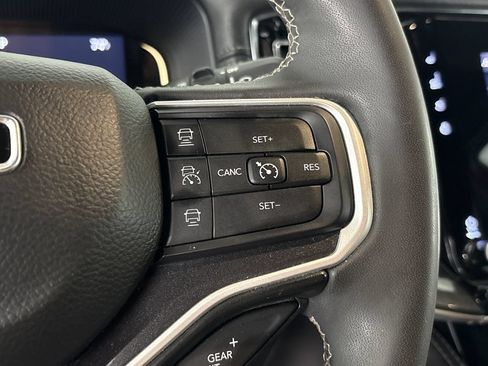 Used 2022 Jeep Wagoneer Series I w/ Convenience Group I AWD/4WD image 45
