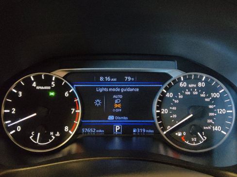 Used 2025 Nissan Altima 2.5 SV FWD image 23