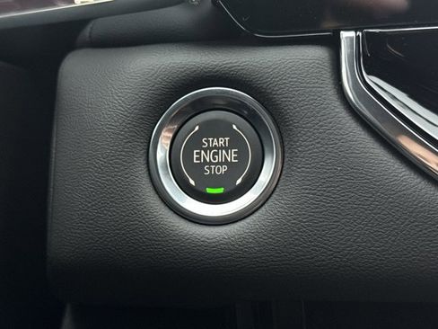 New 2026 GMC Canyon Elevation w/ Convenience Package image 24