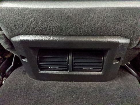 Used 2023 RAM 1500 Classic SLT AWD/4WD image 14
