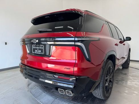 Used 2026 Chevrolet Traverse RS w/ LPO, Floor Liner Package FWD image 33