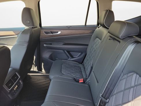 New 2026 Volkswagen Atlas SEL Premium R-Line AWD/4WD image 13