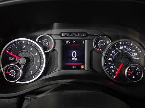 New 2026 RAM 1500 4x4 Crew Cab image 16