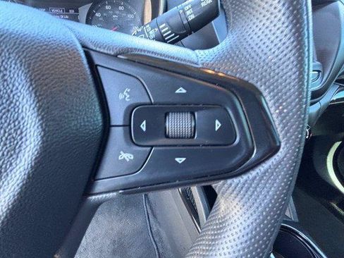 Used 2022 Chevrolet TrailBlazer LT w/ Confidence II Package FWD image 23