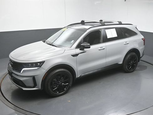 Used 2023 Kia Sorento SX AWD/4WD image 44