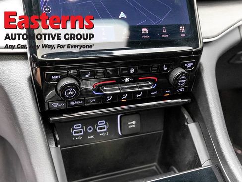 Used 2024 Jeep Grand Cherokee Limited 4xe AWD/4WD image 20