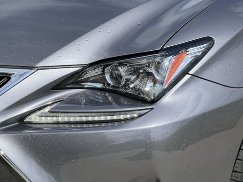 Used 2015 Lexus RC 350 w/ Navigation System Package RWD image 7