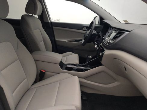 Used 2018 Hyundai Tucson SE AWD/4WD image 21