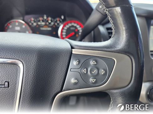 Used 2016 GMC Yukon XL Denali w/ Open Road Package AWD/4WD image 24