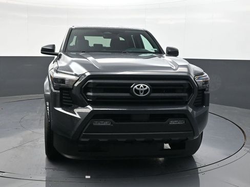 Used 2024 Toyota Tacoma SR5 image 12