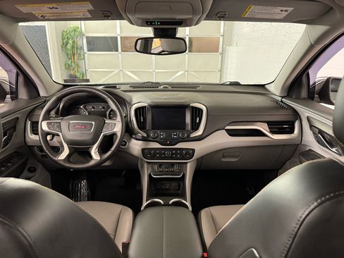 Used 2019 GMC Terrain SLT w/ Preferred Package image 29
