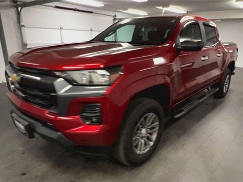 Certified 2024 Chevrolet Colorado LT w/ LT Convenience Package II image 4
