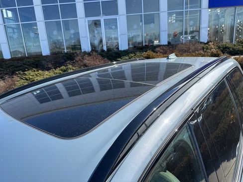 Used 2020 Volvo XC90 T6 R-Design w/ Protection Package Premier image 18