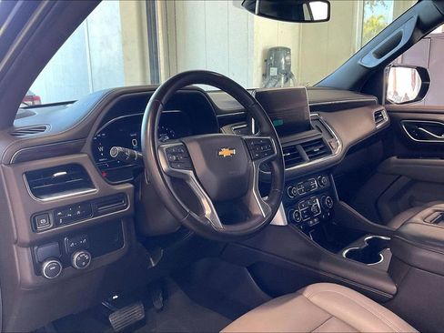 Used 2024 Chevrolet Tahoe LT RWD image 4