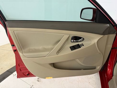 Used 2007 Toyota Camry Hybrid image 11