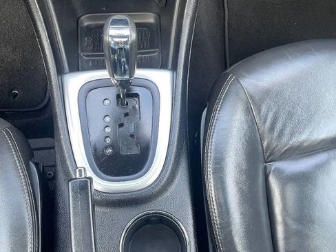 Used 2011 Chrysler 200 Limited image 30