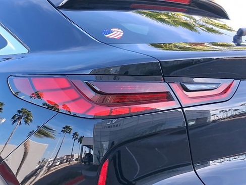 Used 2023 INFINITI QX55 Luxe w/ Cargo Package image 8