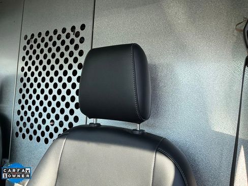 Used 2022 Ford E-Transit 148 High Roof Extended w/ Load Area Protection Package image 20