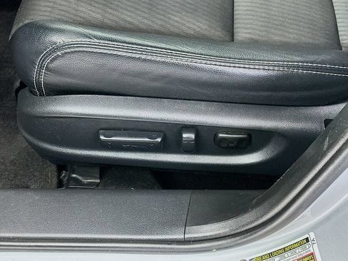 Used 2017 Honda Accord Sport image 22
