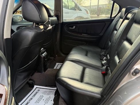 Used 2002 Nissan Maxima GLE FWD image 12